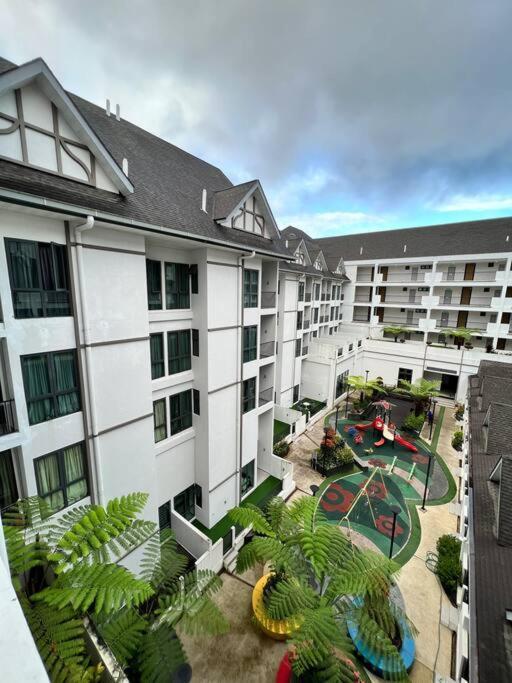 Lily Apartment