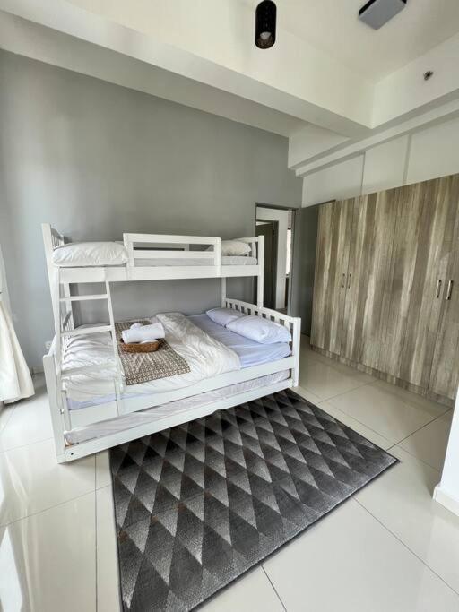Apartment Lily Tanah Rata
